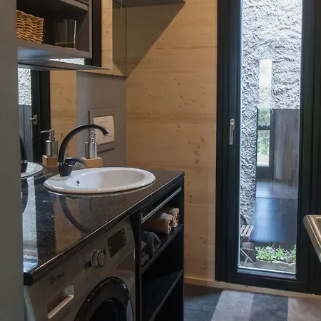 דירה Timber House *
